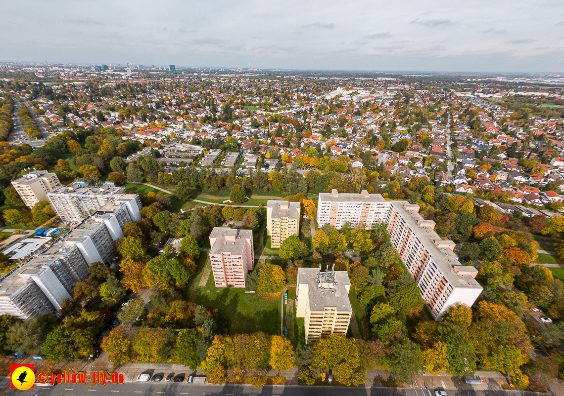 13.10.2022 - Fassadensnaierung am Karl-Marx-Ring 11-21